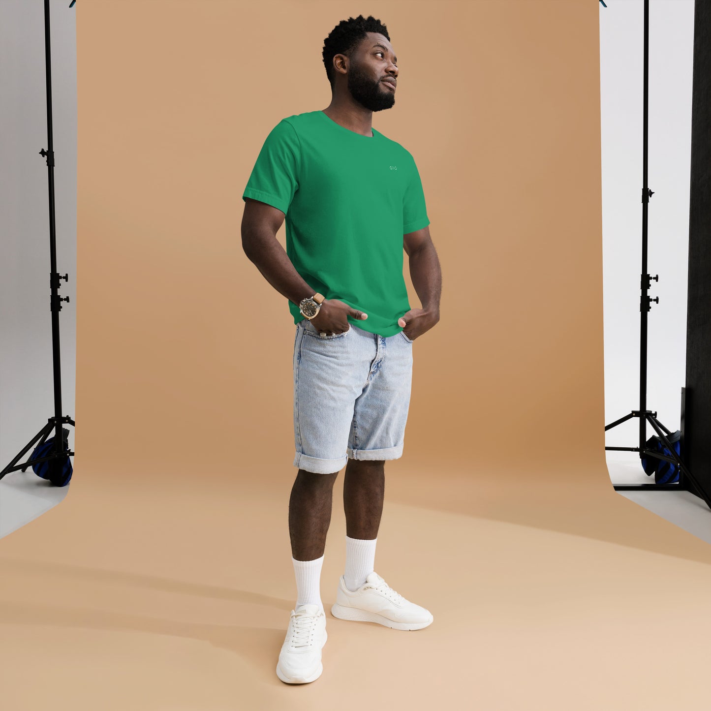 Unisex T-Shirt | Qilo Brand | Green + White