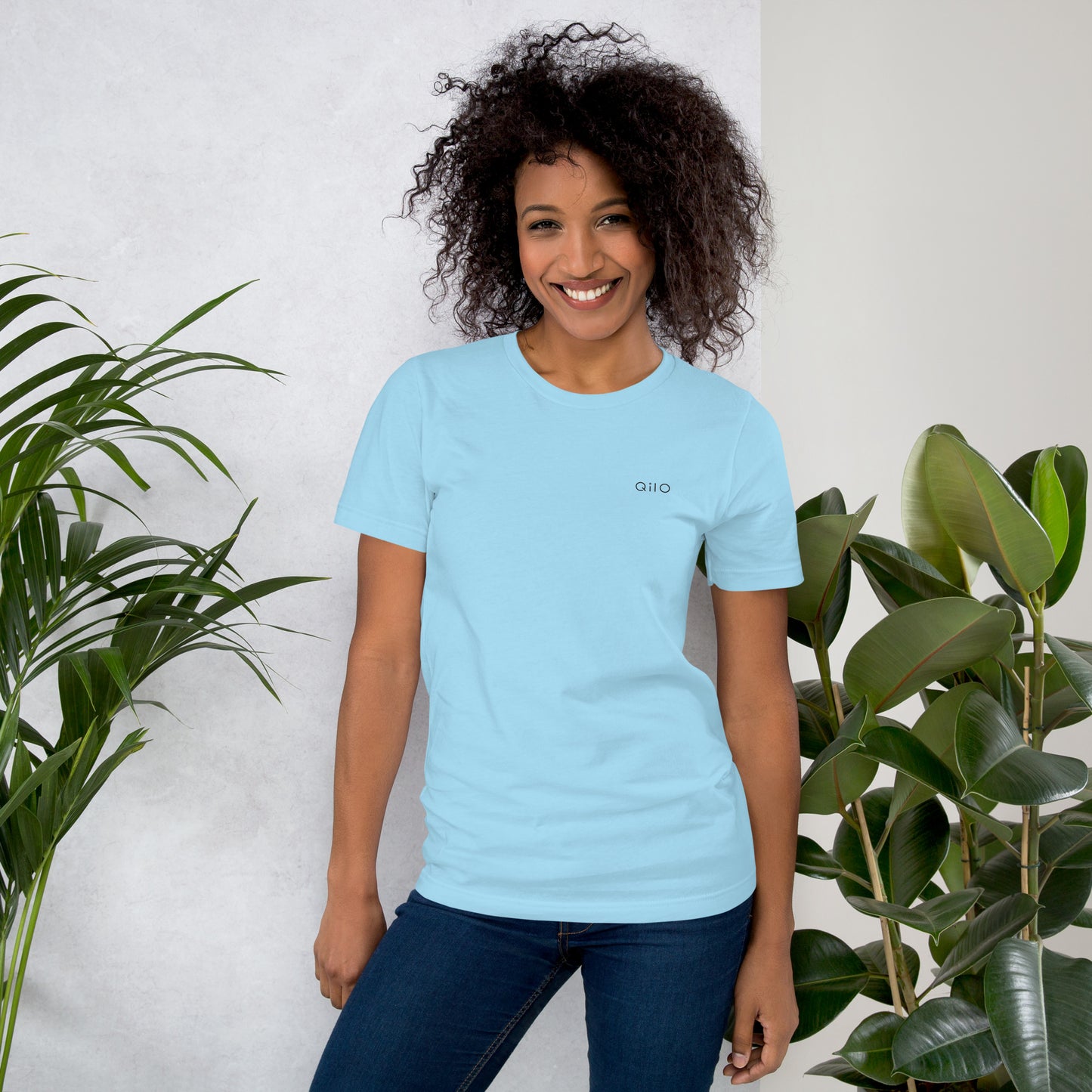 Unisex T-Shirt | Qilo Brand | Ocean Blue + Black