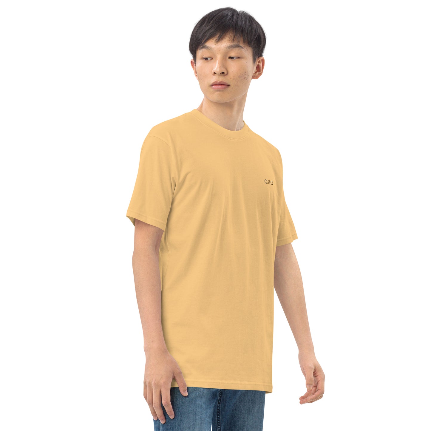 Men’s Premium Heavyweight T-Shirt | Qilo Print | Vintage Gold + Black