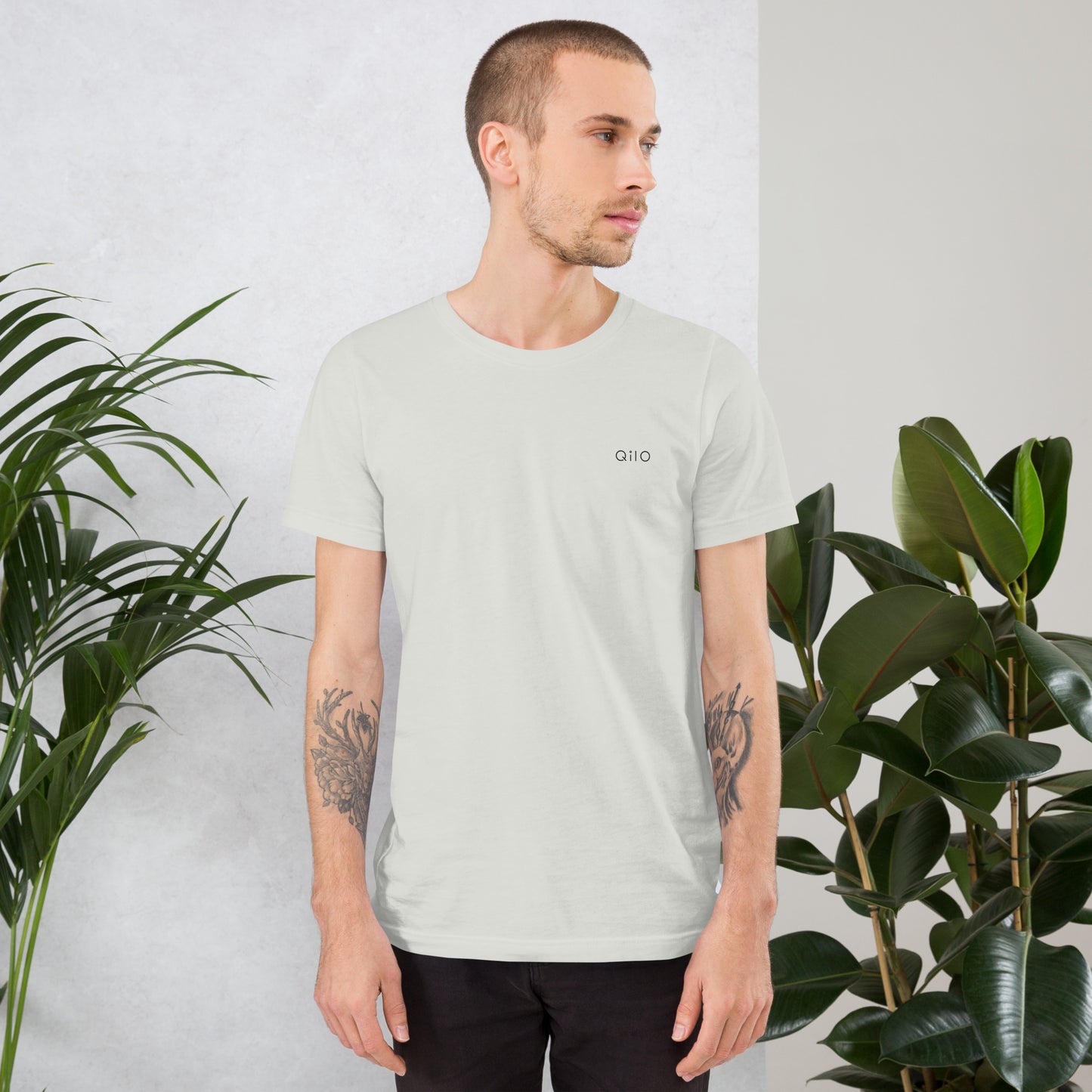 Unisex T-Shirt | Qilo Brand | Silver + Black