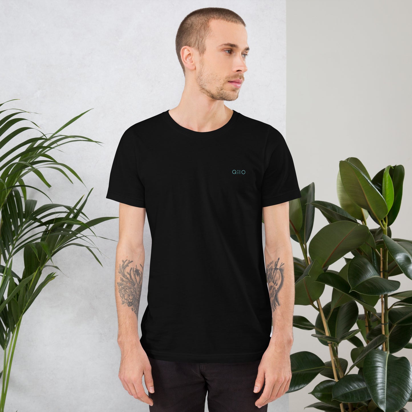 Unisex T-Shirt | Qilo Print | Black + Sky