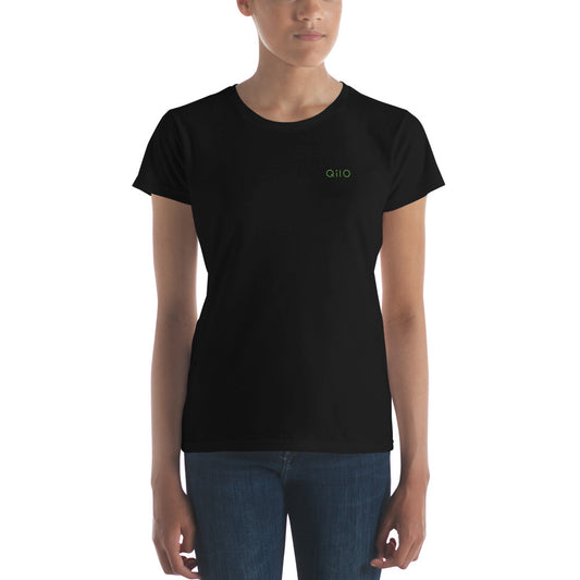 Women's Fashion Fit T-Shirt | Qilo Print | Black + Green