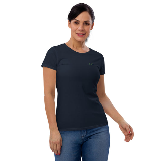 Women's Fashion Fit T-Shirt | Qilo Print | Navy + Green